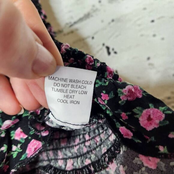 Lottie Moss Floral Ruffle Hem Adjustable Strap Smocked Tank Top Cropped Large - Picture 12 of 13